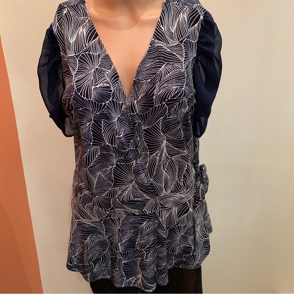 NAÏF. Navy & White top with palm prints. Wrap around with belt. Ruched s…
